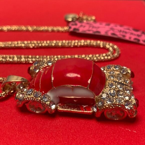 Betsey Johnson Red Classic Car Pendant Necklace - Retro Vintage Style Jewelry - Picture 1 of 7